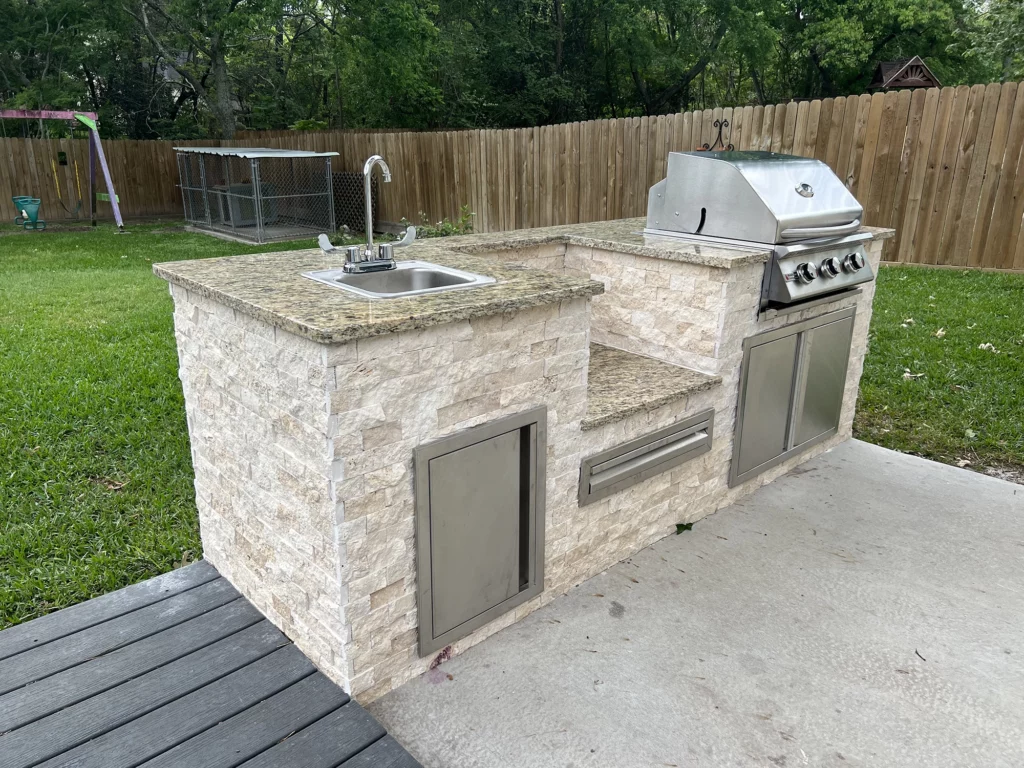 outdoor kitchen tips